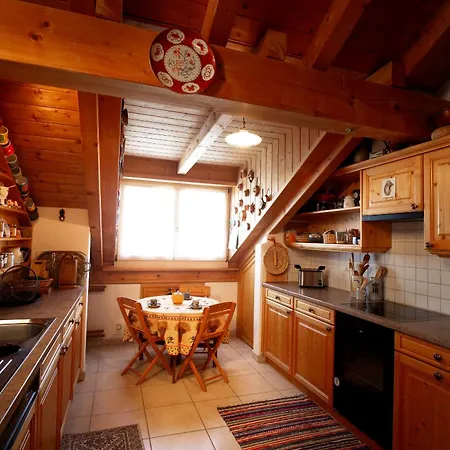 Apartamento Chesa Principela - La Punt-Chamues-ch